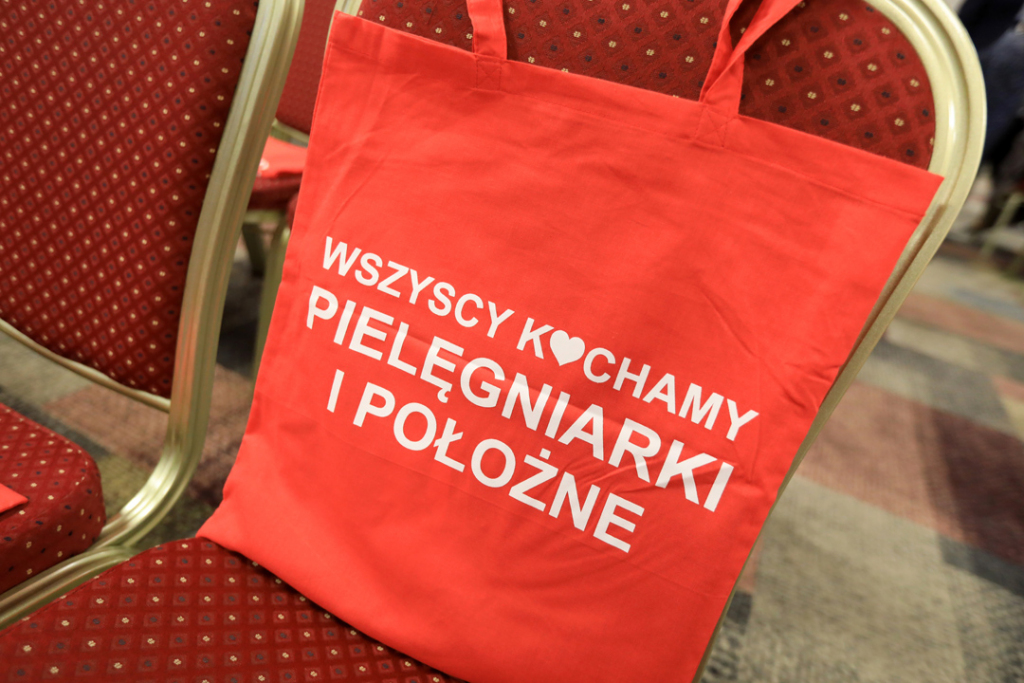 Torba wszyscy kochamy pielęgniarki i położne